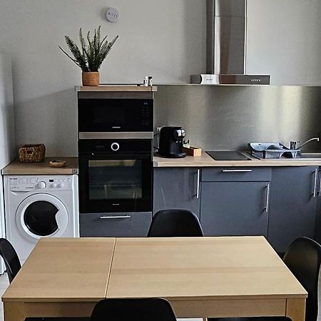 Appartement A Proximite De Toutes Commodites 里沃萨尔特 外观 照片