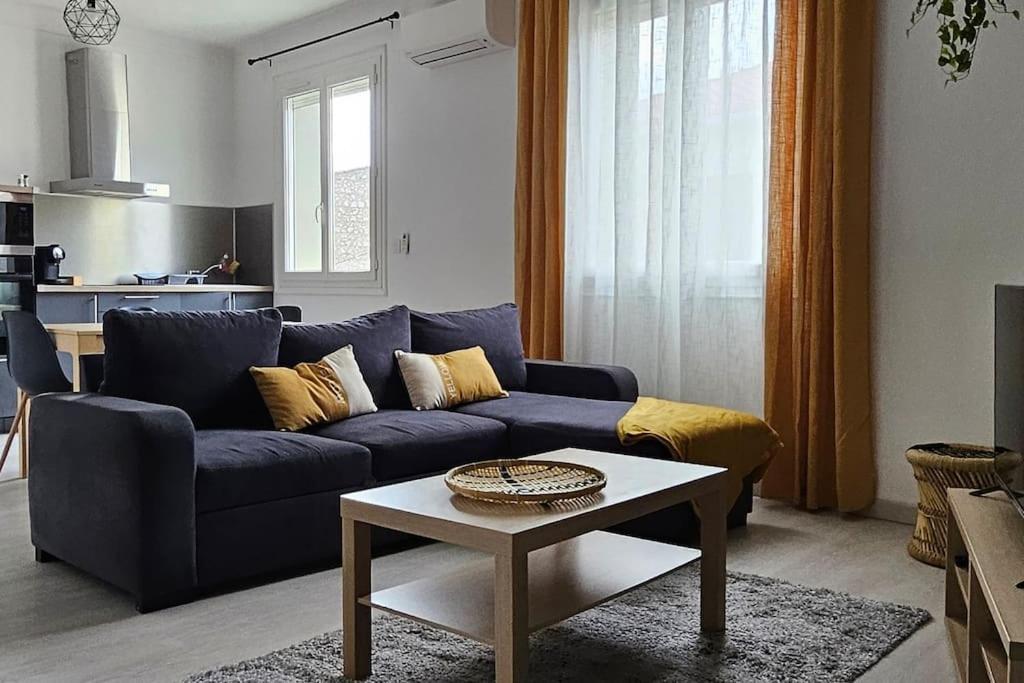 Appartement A Proximite De Toutes Commodites 里沃萨尔特 外观 照片